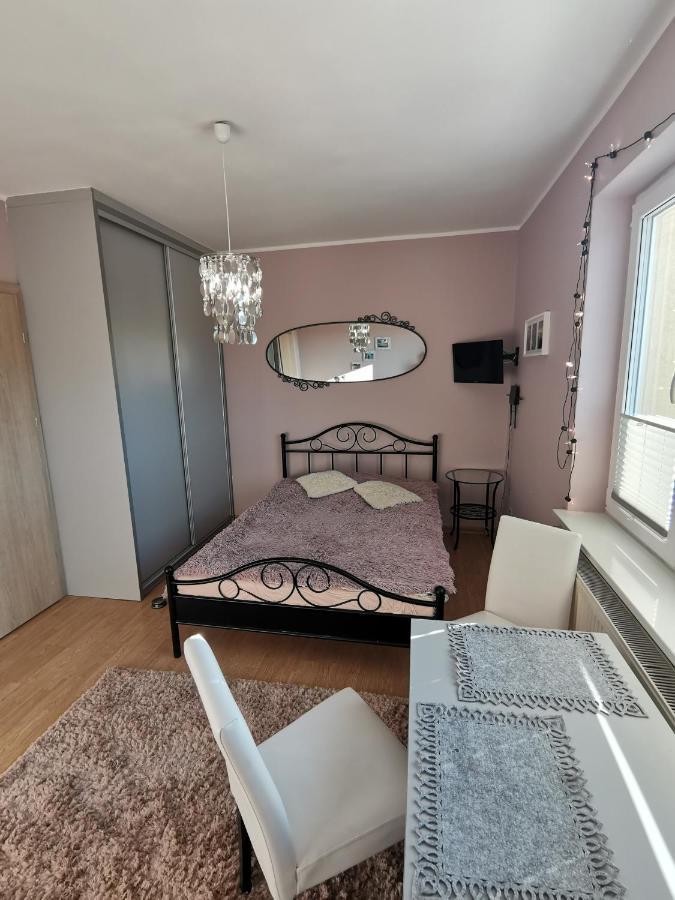 Apartamento Anna Czarny Mlyn Exterior foto