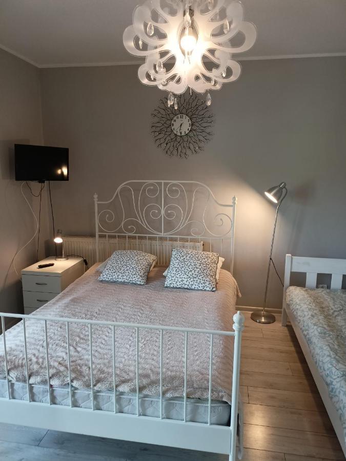 Apartamento Anna Czarny Mlyn Exterior foto